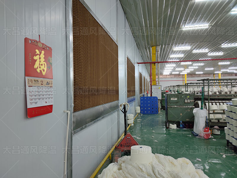 包裝廠該怎么通風(fēng)降溫？這三款設(shè)備你一定要知道！